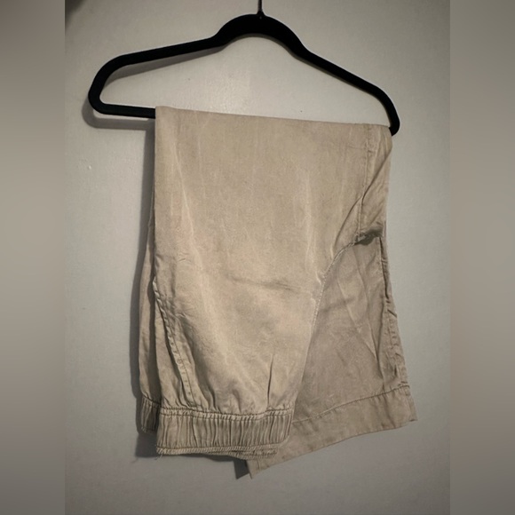 Women’s Wide Leg Capris - Picture 2 of 3